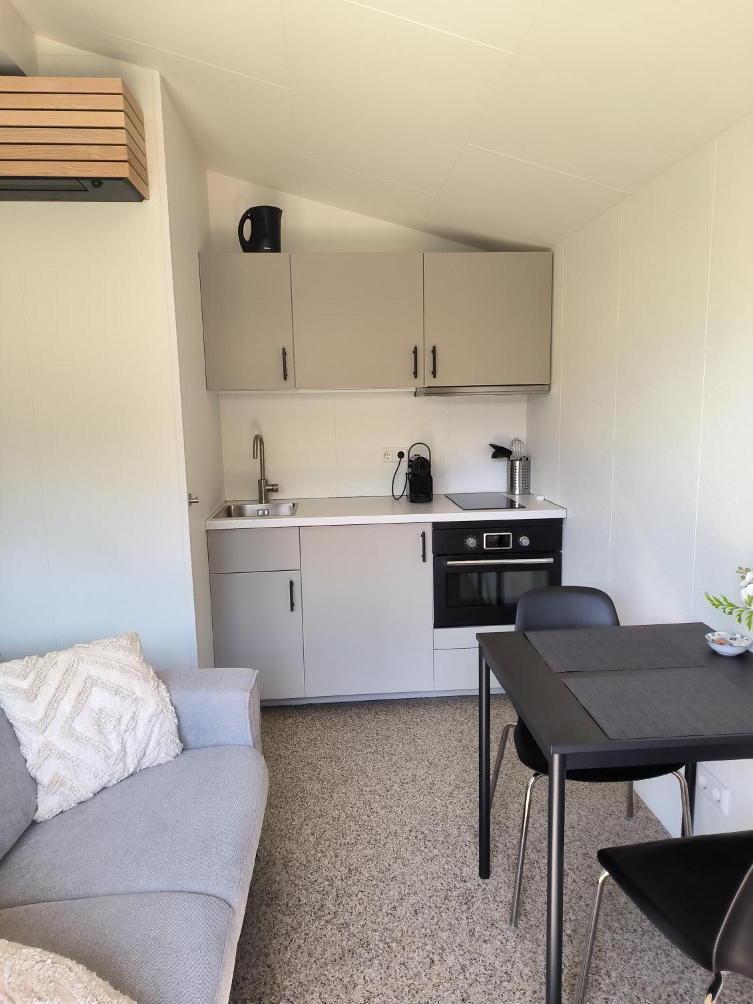 Mariafarm Chalets Zevenbergen Εξωτερικό φωτογραφία