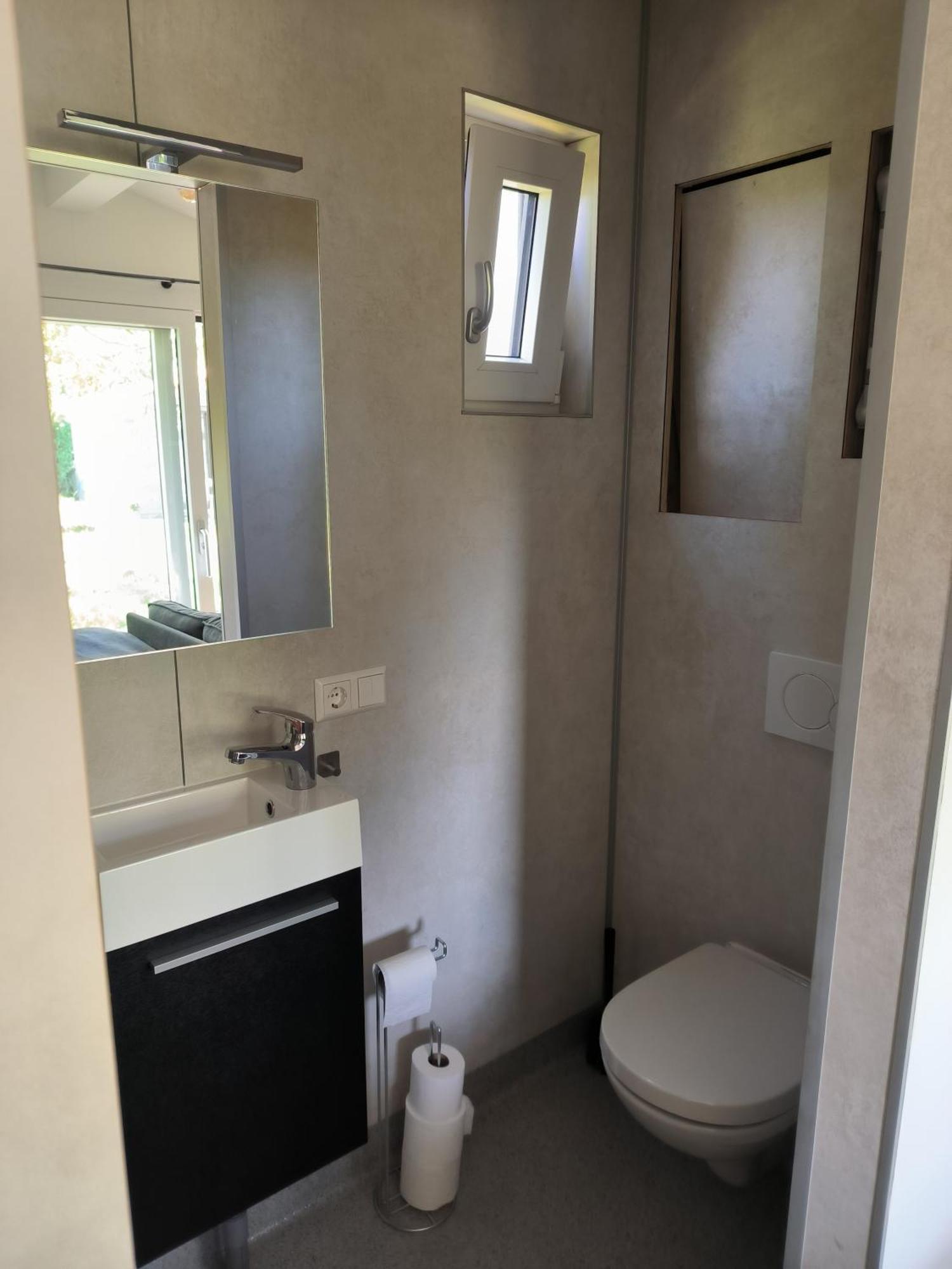 Mariafarm Chalets Zevenbergen Εξωτερικό φωτογραφία